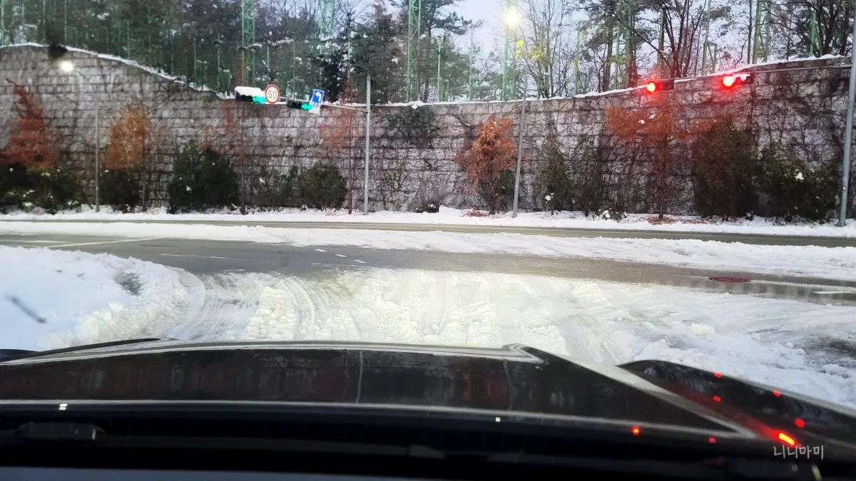 르노그랑콜레오스-스노우모드-눈길운전1