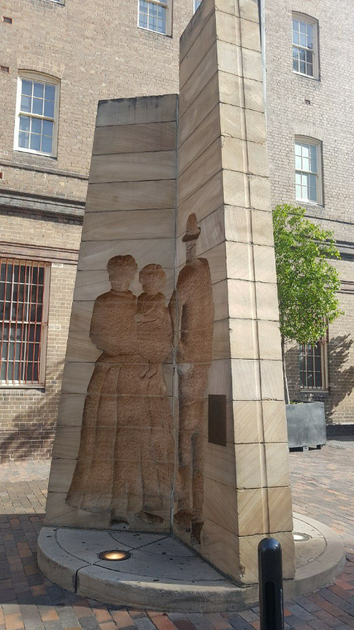 더 록스, 주말마켓, 버스킹