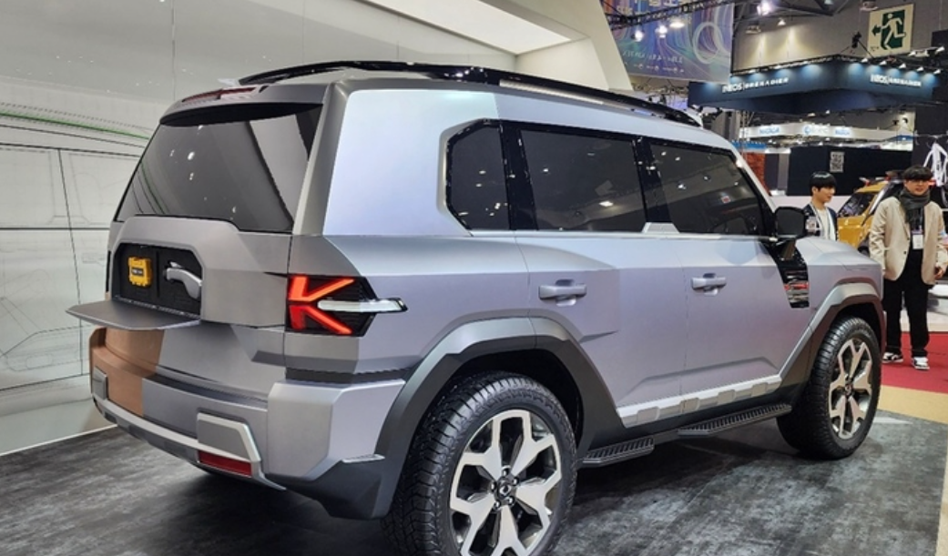 코란도 KR10 출시일 가격 제원 실물사진