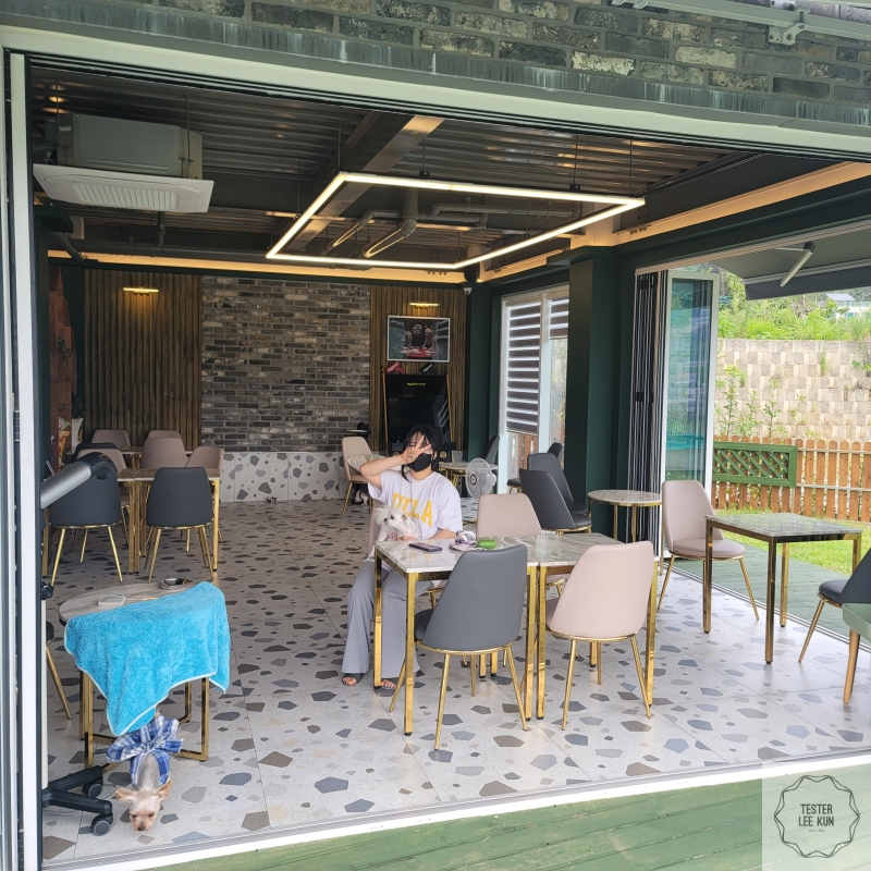 개올나잇-건물내부2