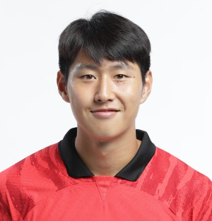 북중미 월드컵 3차 예선 미드필더 라인업 - 이강인