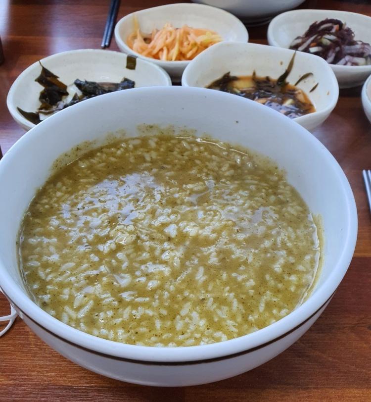 6시내고향 제주 서귀포 성산 나혼산 박나래 방문 해녀들이 갓 잡아올린 조개로 만든 조개죽, 오분자기죽, 빛조개죽 맛집 추천
