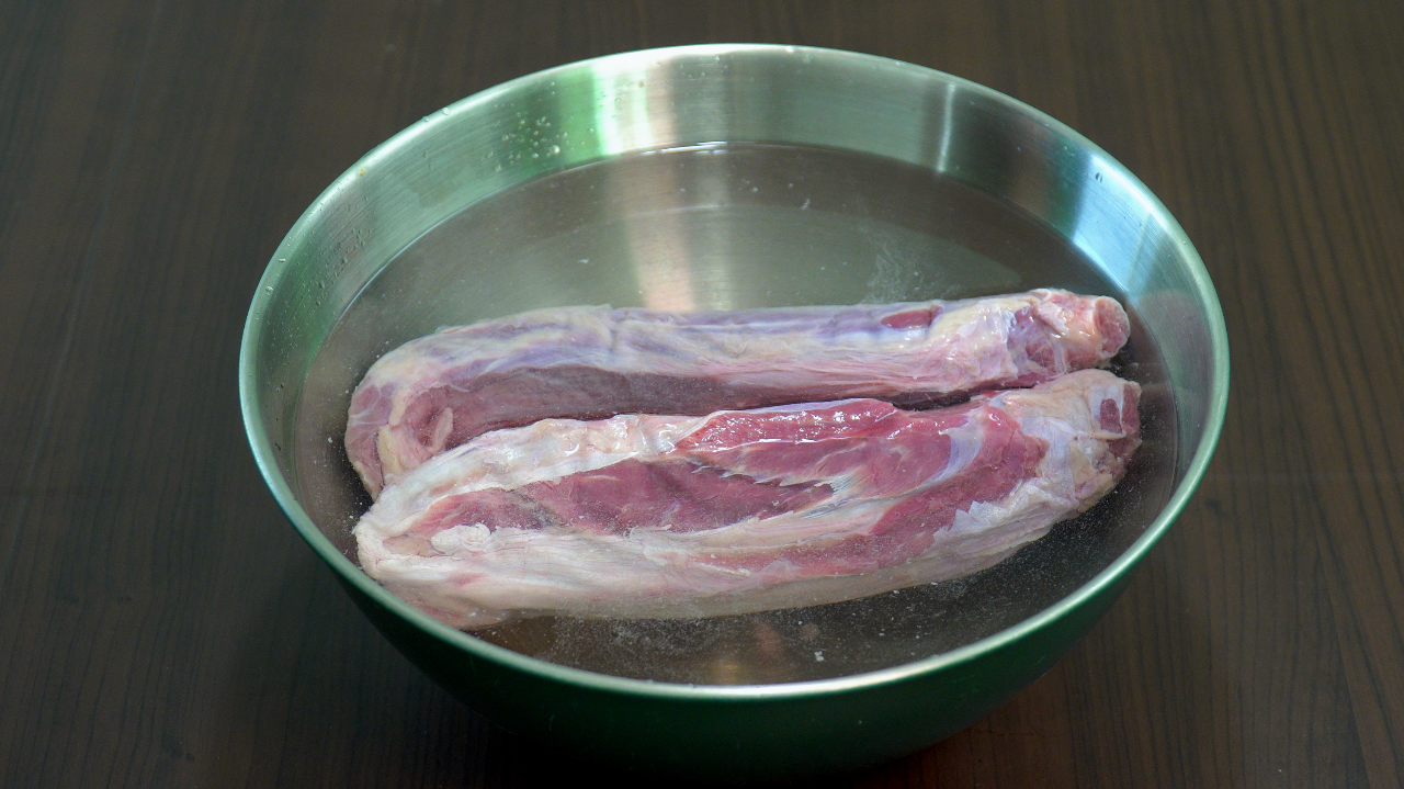 아롱사태 핏물빼기
