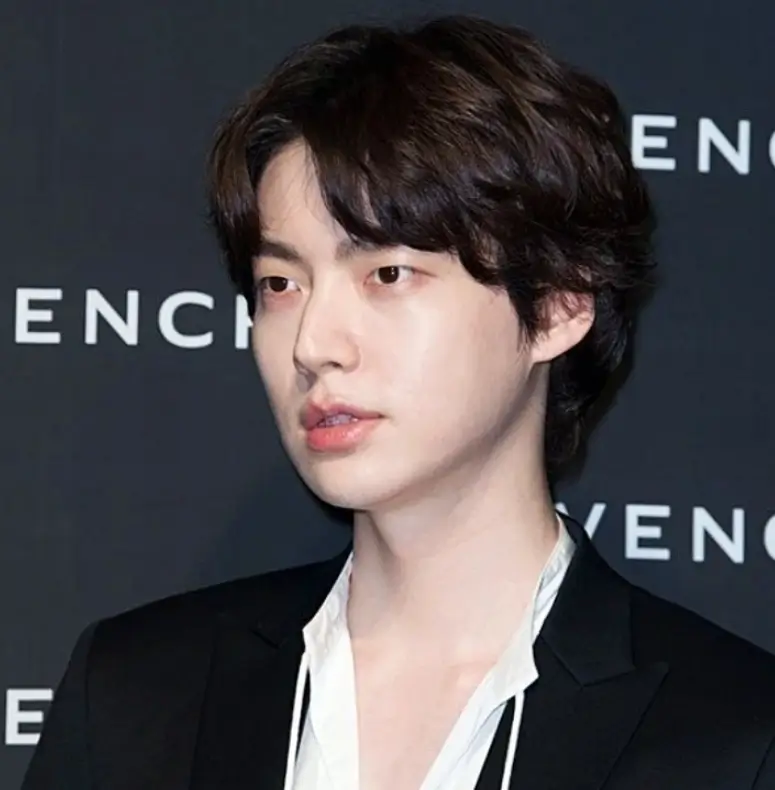 안재현 프로필 필모그라피 나이 드라마 MBTI 이혼 근황 인터뷰 나혼자산다