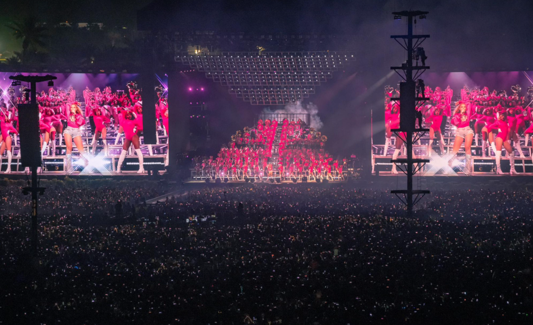 제니 코첼라2025 공연시간