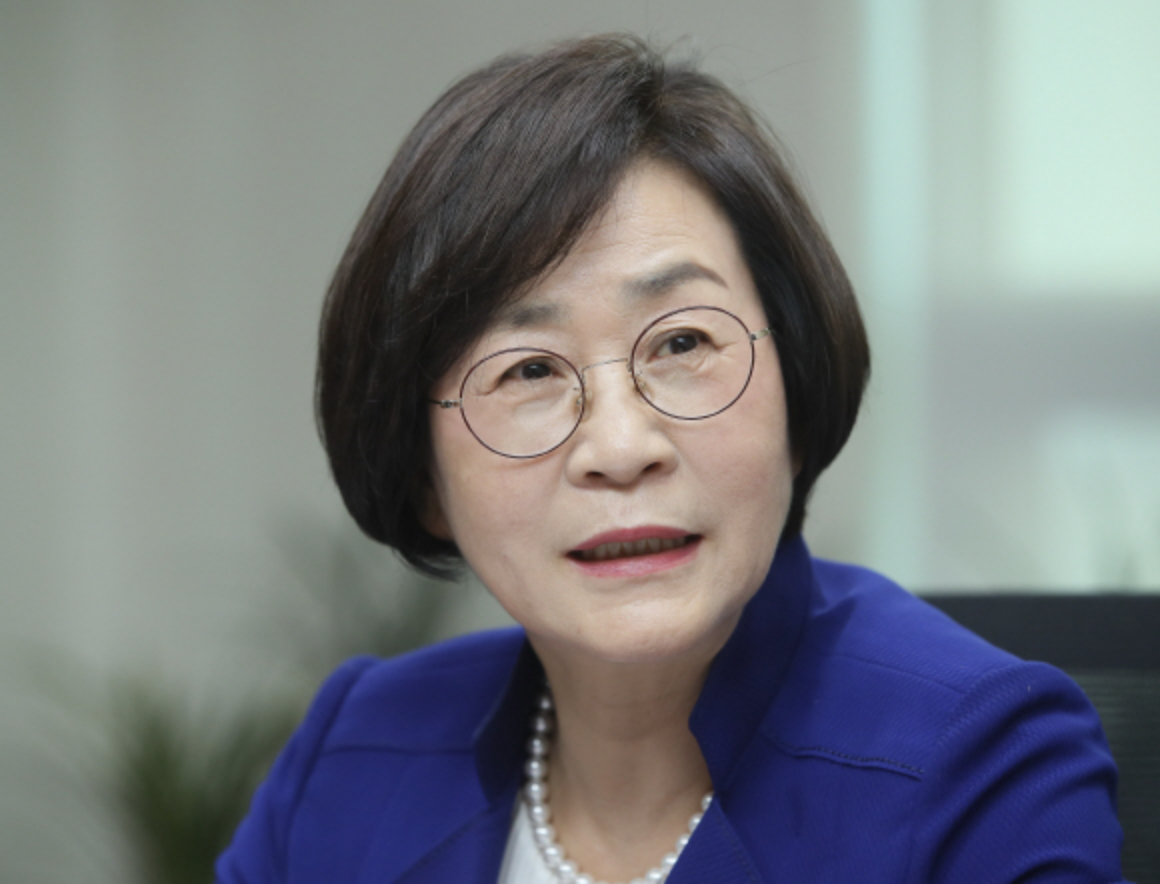 김상희 국회부의장