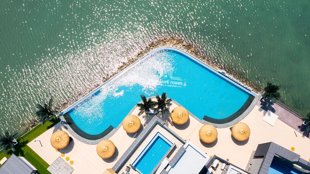 '파노라마 미온수 인피니티풀'2