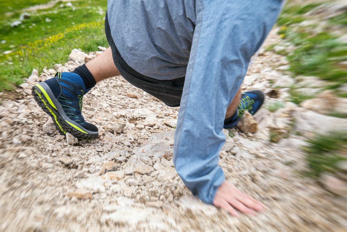 등산할 때 무릎을 보호하는 방법
