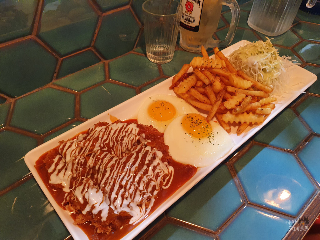 괜찮은 술책 돈가스