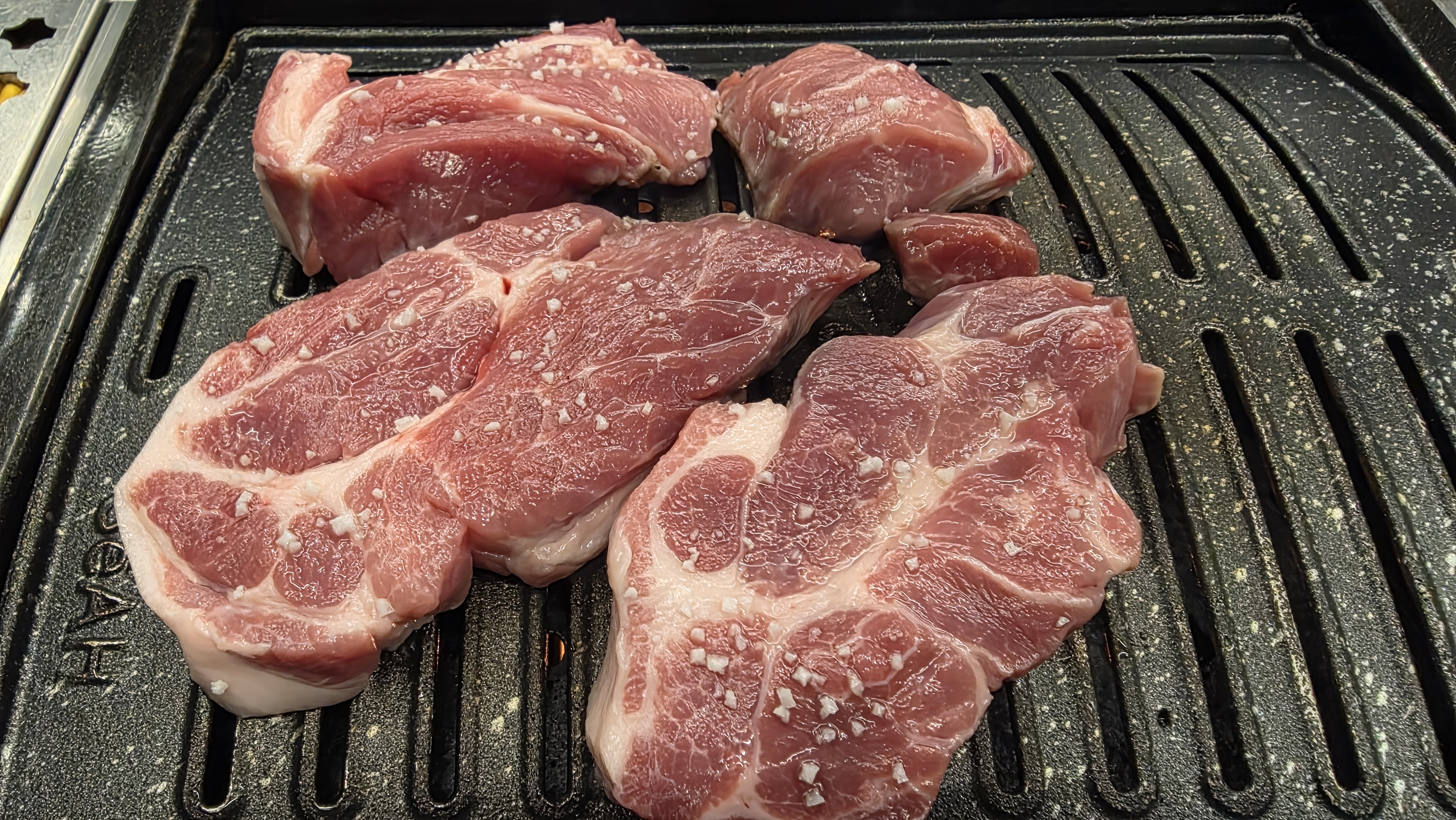 인천_가정동_옥수수주먹고기_주먹고기