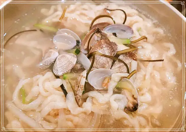 대전 도마 맛집 후루룩 짭짭 맛 좋은 1인분 4천원 칼국수