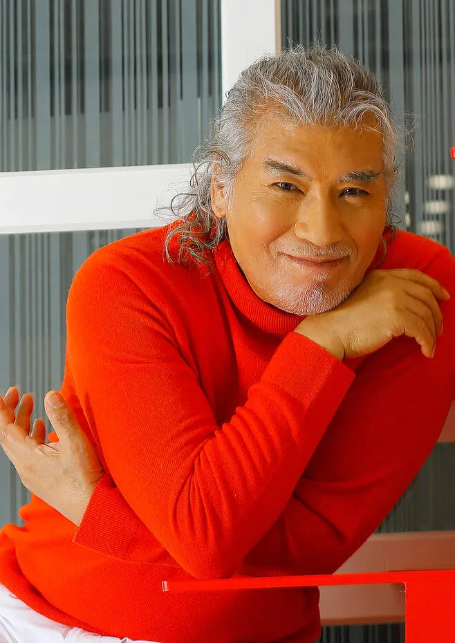 천의 얼굴과 감정, 그리고 음색을 가진 단 하나의 가수