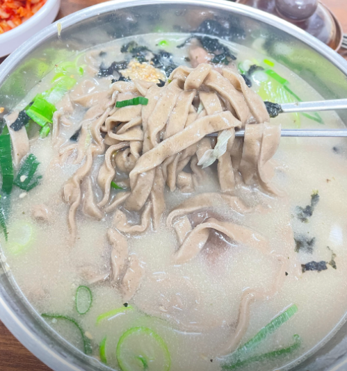 봉평메밀막국수