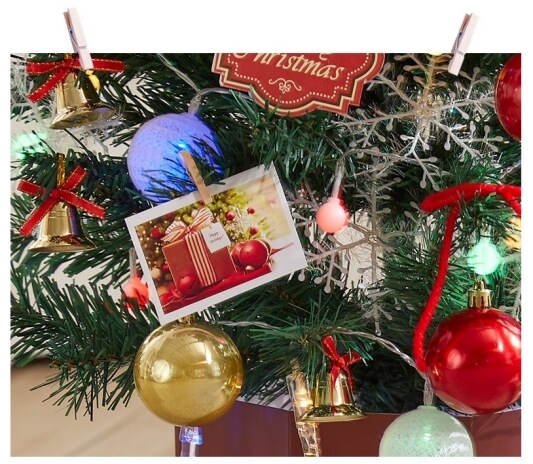 트리 소품 사진