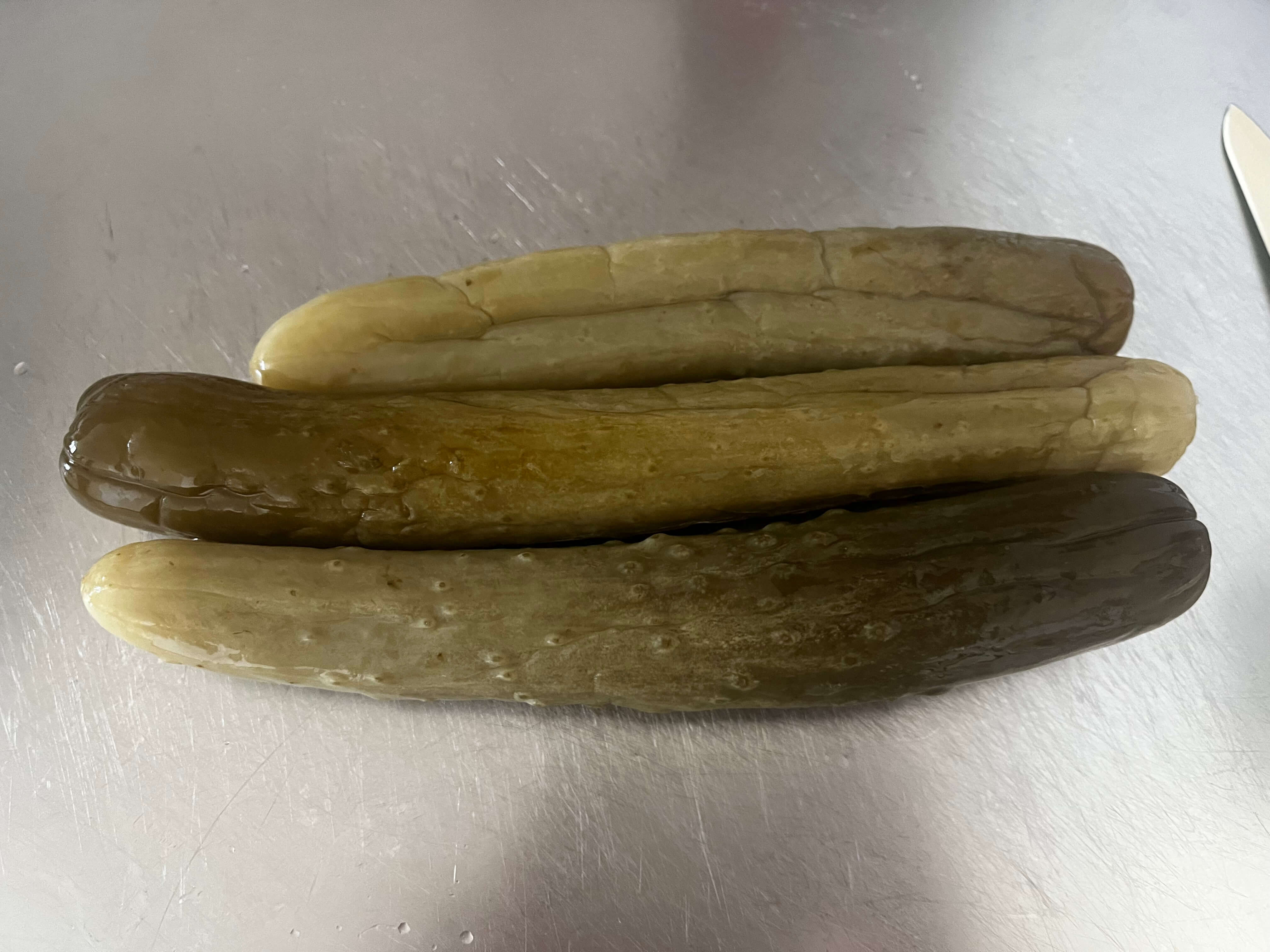 통통한_오이지_3개_준비합니다