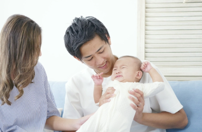 생후 4개월 아기가 우유를 먹지 않는다