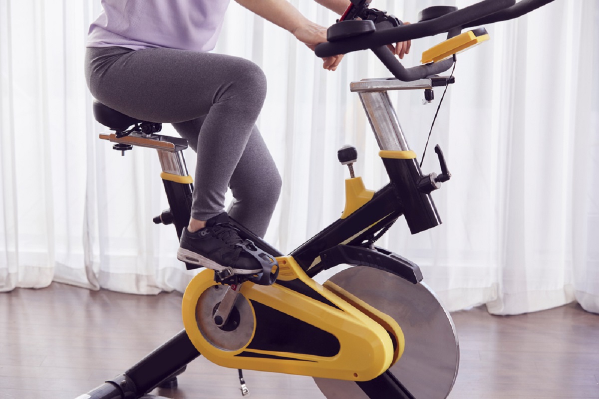 실내 유산소 운동: 실내 자전거