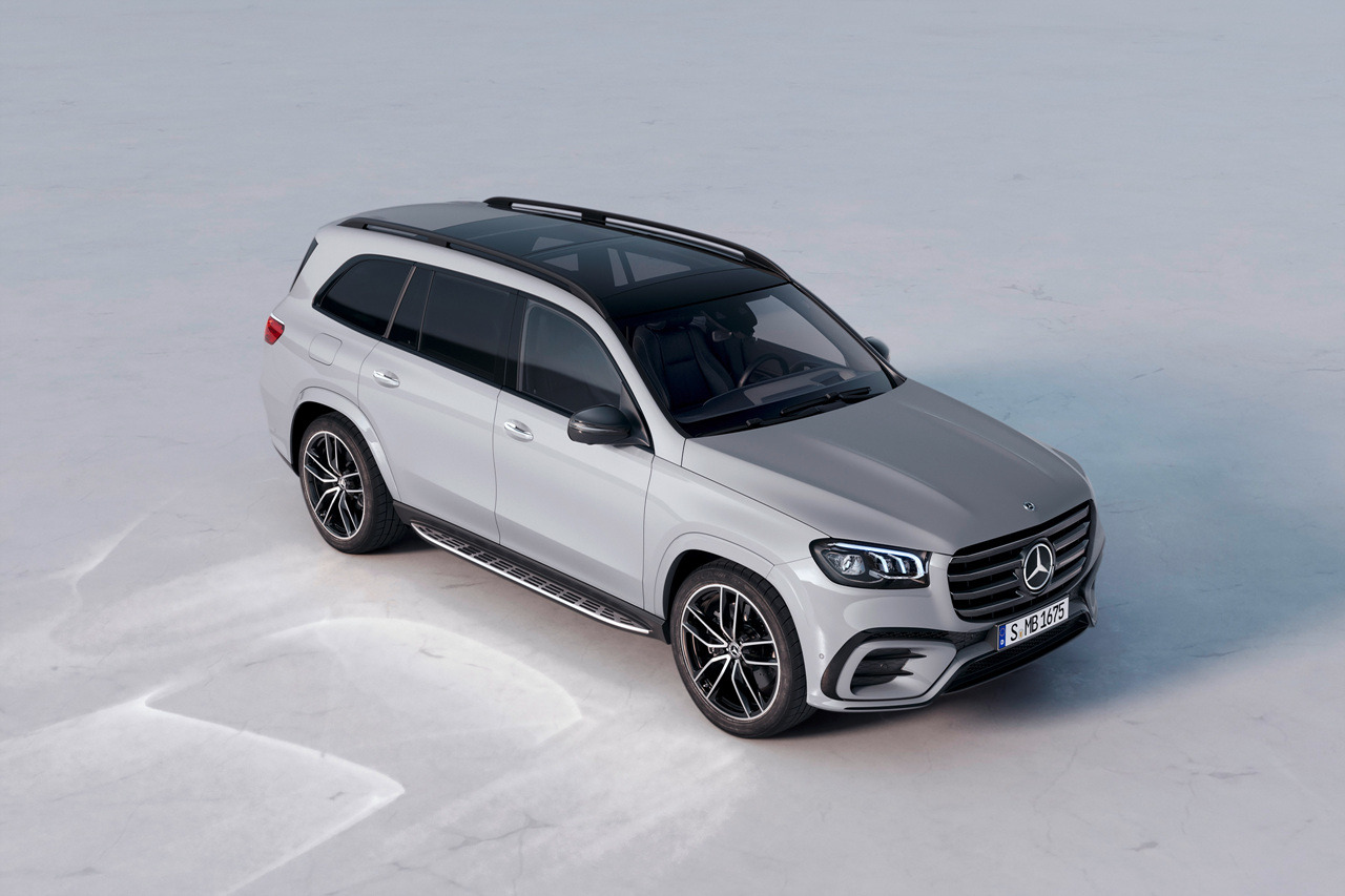 2024 벤츠 GLS 가격&#44; 연비 및 경쟁 차종(BMW X7&#44; 아우디 Q7)