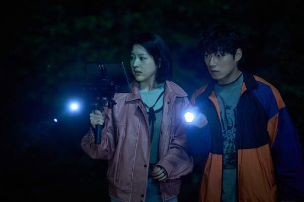 살목지, 영화 살목지, 살목지 뜻, 살목지 저수지, 살목지 시사회, 살목지 후기, 살목지 vip시사회, 살목지 무대인사, 살목지 손익분기점, 살목지 김혜윤, 살목지 결말, 살목지 촬영지, 살목지 스포, 심야괴담회 살목지, 이상민 감독, 이종원, 김준한, 장다아, 4월 개봉영화, 공포영화 추천, 한국 공포영화, 실화 공포영화, 살목지 실화, 살목지 로드뷰, 쇼박스, 2026년 공포영화, 체험형 공포, 스크린X 공포영화