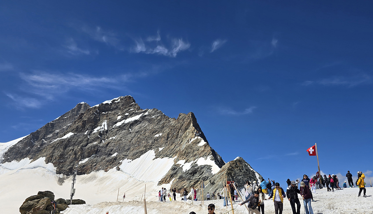 융프라우 플라토 전망대 (Glacier Plateau)