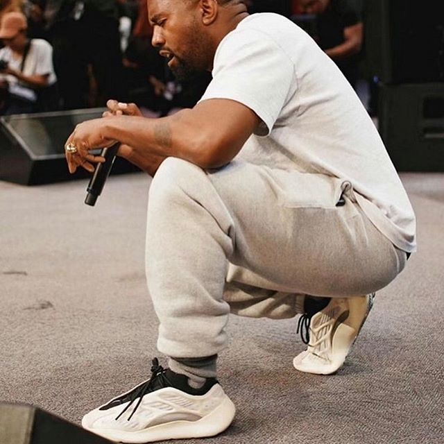 아디다스 이지부스트 350 500 700