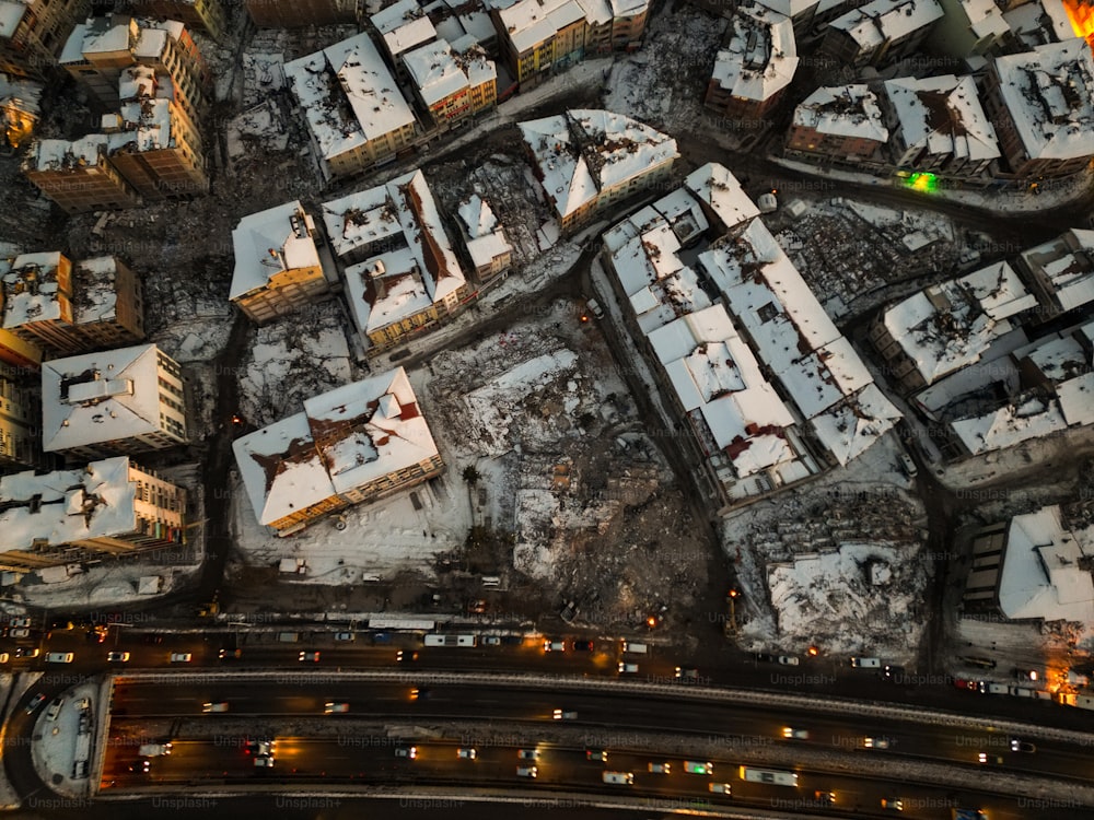 지진 관련 이미지