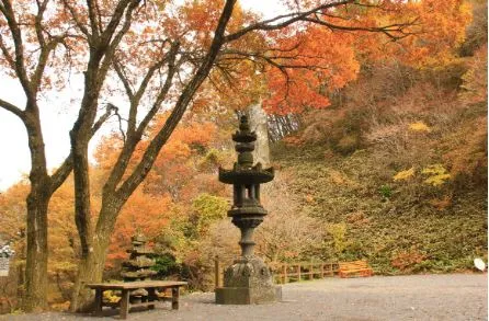 제주도-가을-여행-단풍-명소-천왕사-돌탑