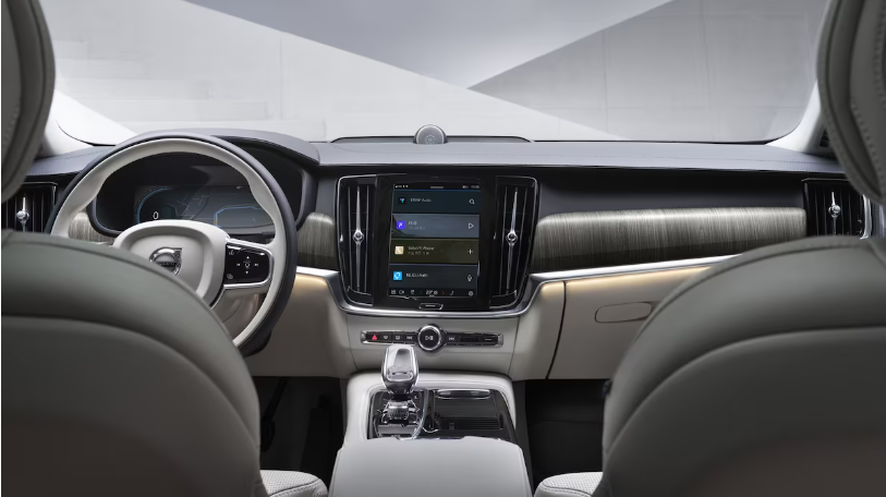 볼보 S90 플러그인 하이브리드