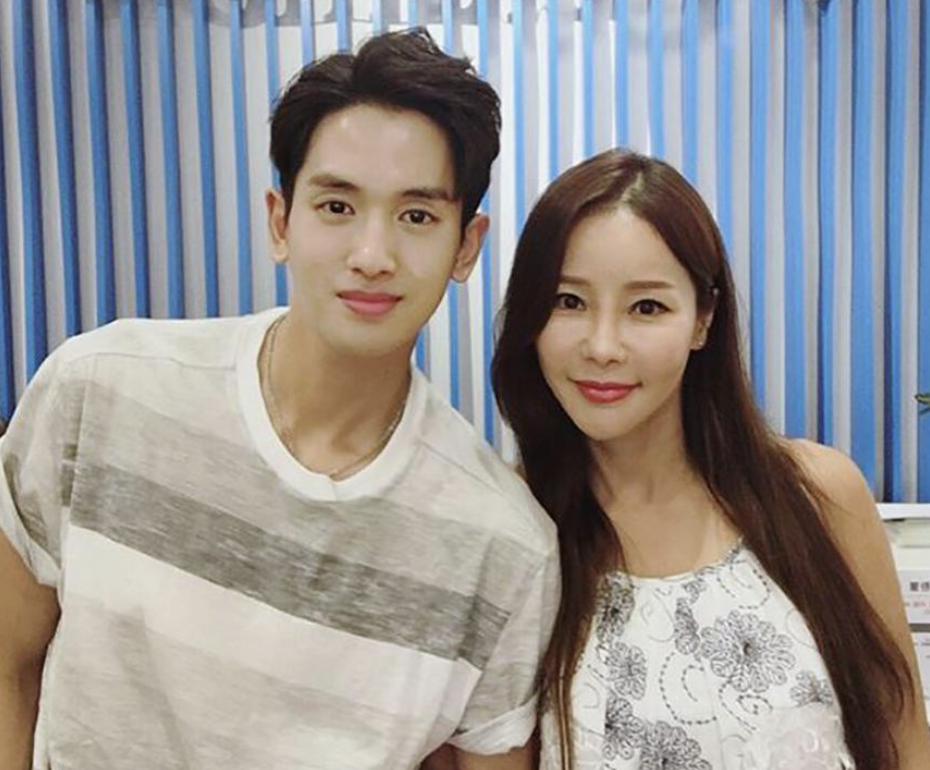 류필립 미나 일상