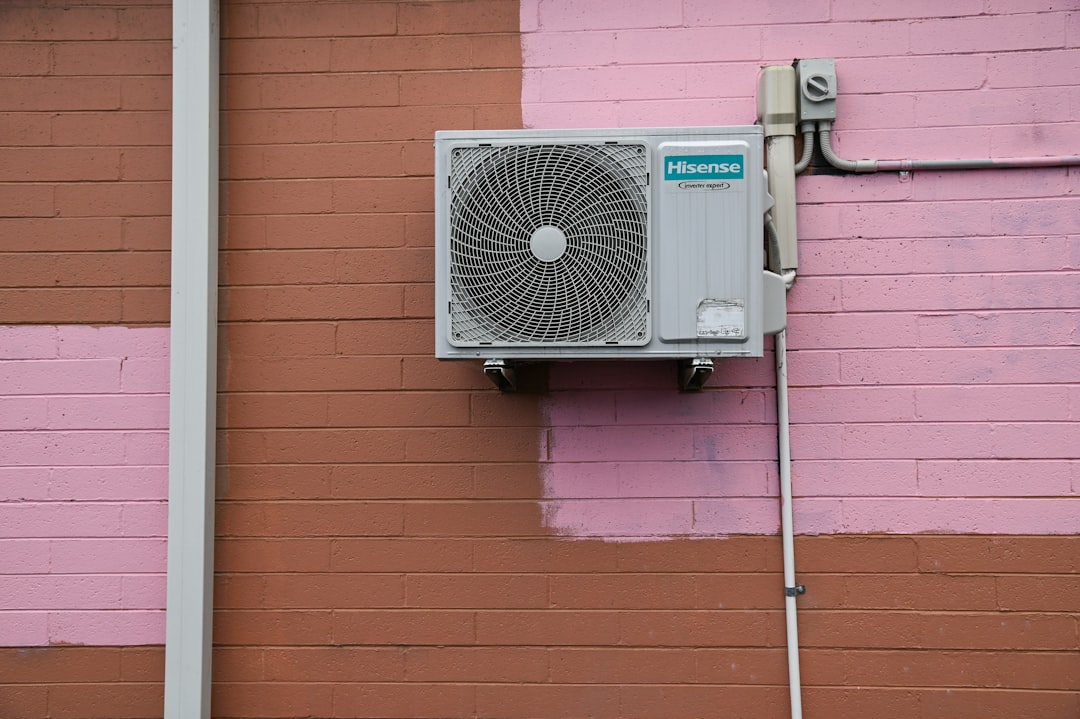 Air conditioner.