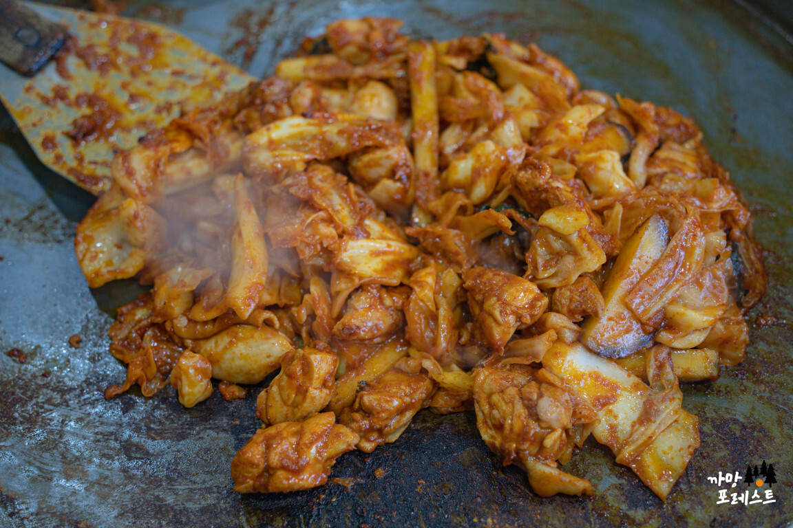 춘천 산속에 닭갈비 