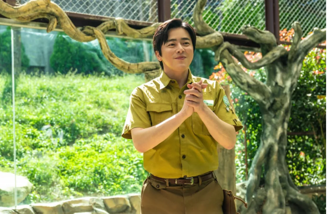 좀비딸 신기록, 조정석 좀비딸 1위, 조정석 영화, 여름 흥행 불패, 한국 코미디 영화, 박스오피스 1위, 좀비딸 후기, 좀비딸 평점, 조정석 코미디, 2025 영화 흥행, 천만 영화 후보, 좀비딸 박스오피스, 좀비딸 개봉 첫날, 한국 영화 최고 오프닝, 여름 영화 추천