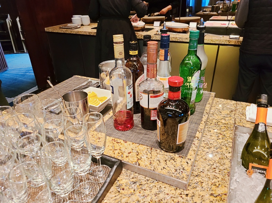 웨스틴 조선 서울 클럽라운지 해피아워 칵테일아워 메뉴 후기