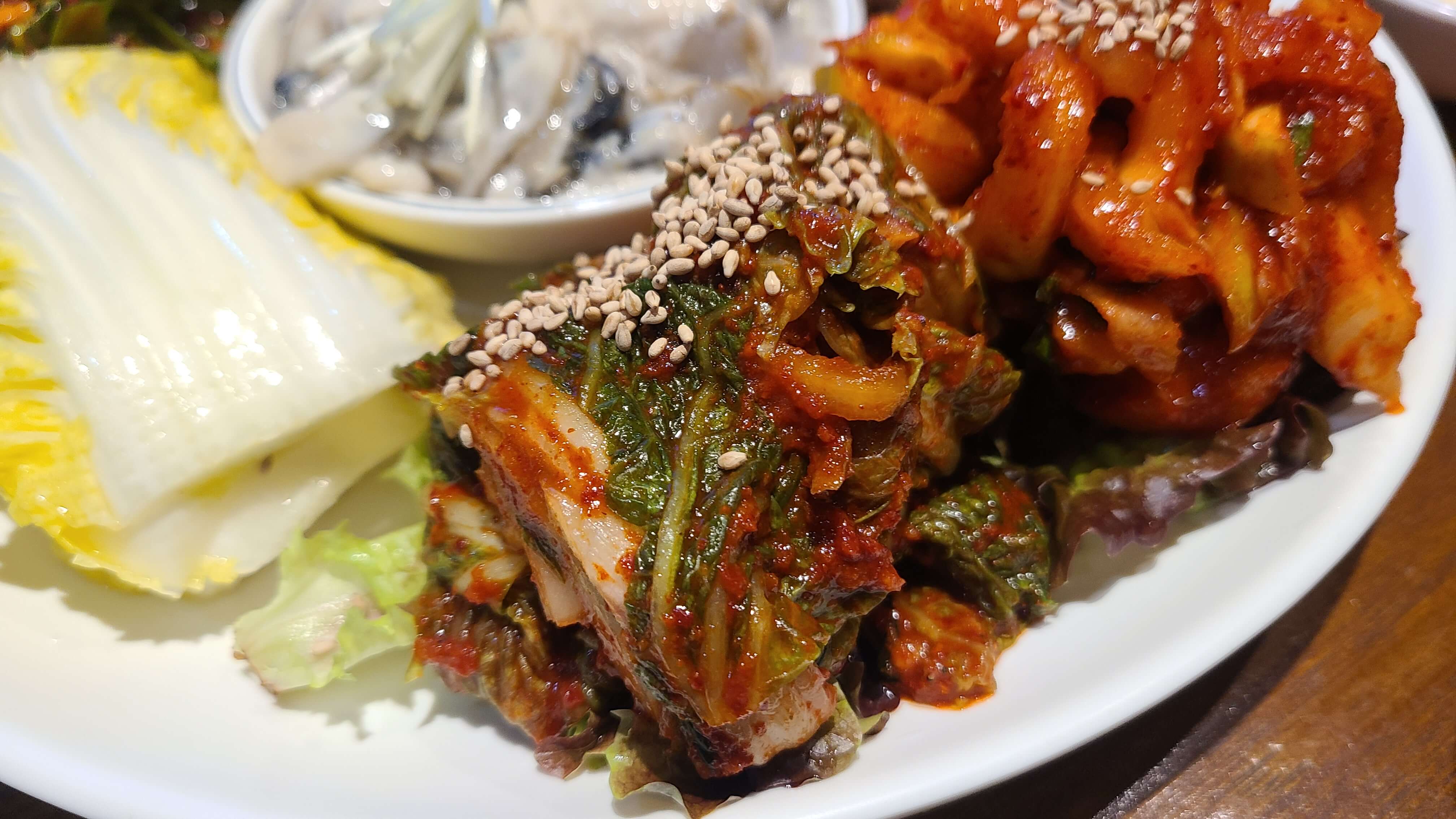 황금족발-김치