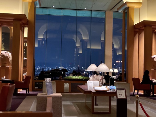 그랜드하얏트호텔-로비전경-뷰가-좋다
