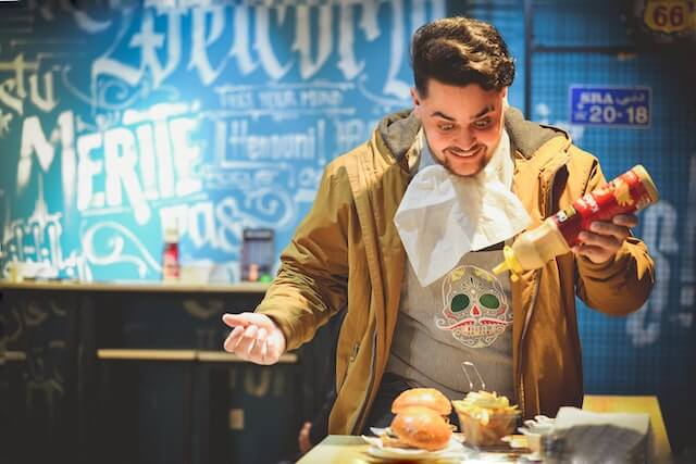 배고픔-너무-빨리-먹는-습관