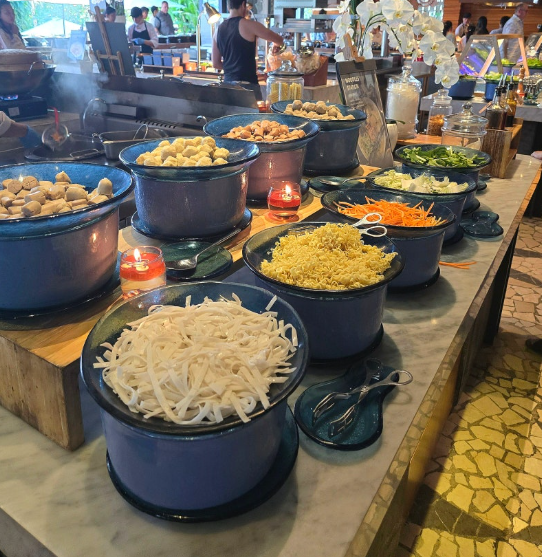 발리 안바야 비치 리조트 조식