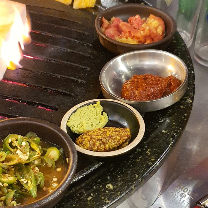 갈치 속젓, 명란 마늘, 홀그레인 와사비