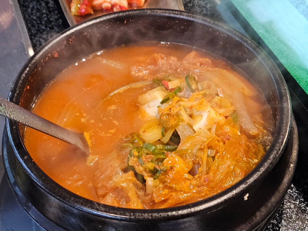 흑돼지 대통령 칼국수 대통령 김치찌개