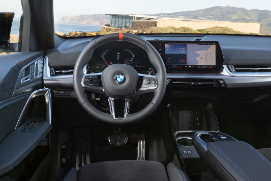 BMW X2 내부 디자인