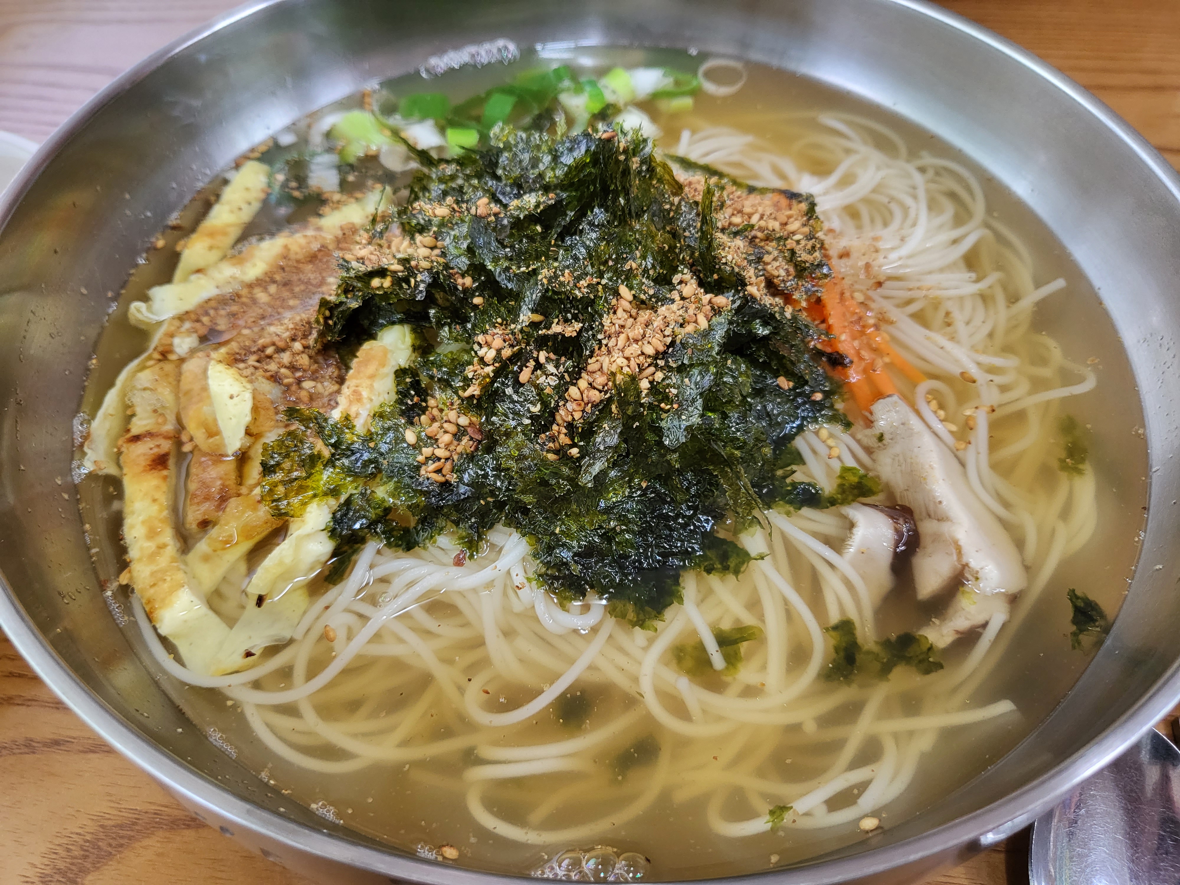 대야잔치국수 - 잔치국수