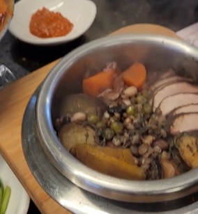 솥밥