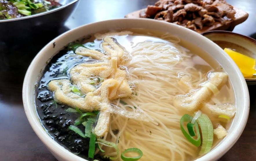 뇌조리국수집 파주본점 솔직 리뷰, 국수&middot;숯불고기&middot;가성비까지 파헤치기