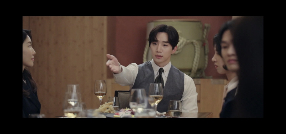 킹더랜드 : 드라마 대본 리딩 연습 사진 / 출연진 등장인물 / 몇부작 / 기본 정보 웹툰 원작 / 줄거리 결말 내용 2PM 이준호 소녀시대 김윤아