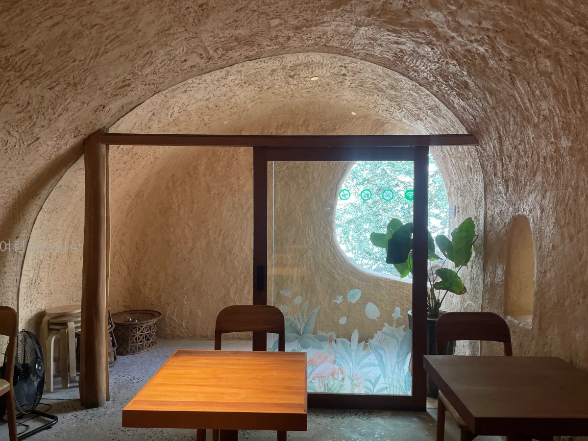 부모님이랑-나트랑-올라카페-포토존-코코넛커피-요거트-솔직후기