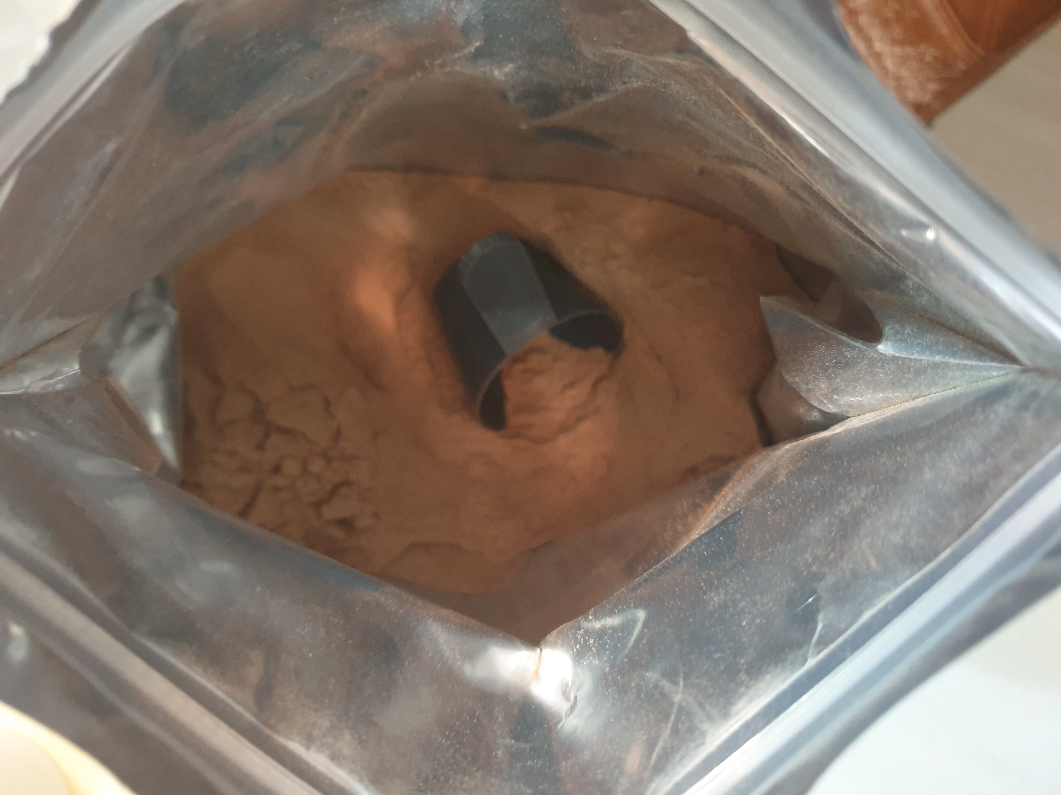 마이프로틴-초콜릿브라우니-개봉-사진