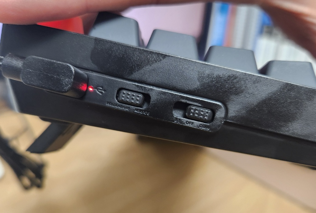 크론 K10 적축 키보드