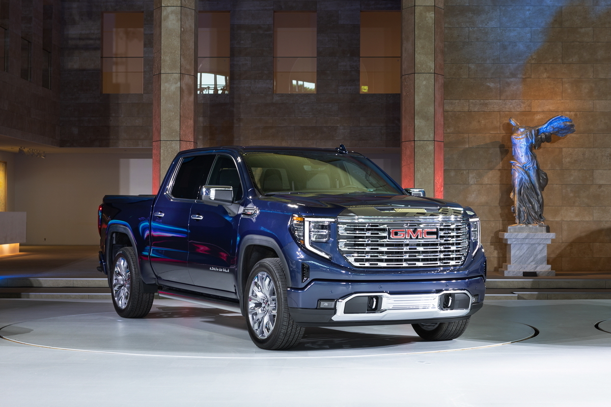 GMC 시에라 드날리