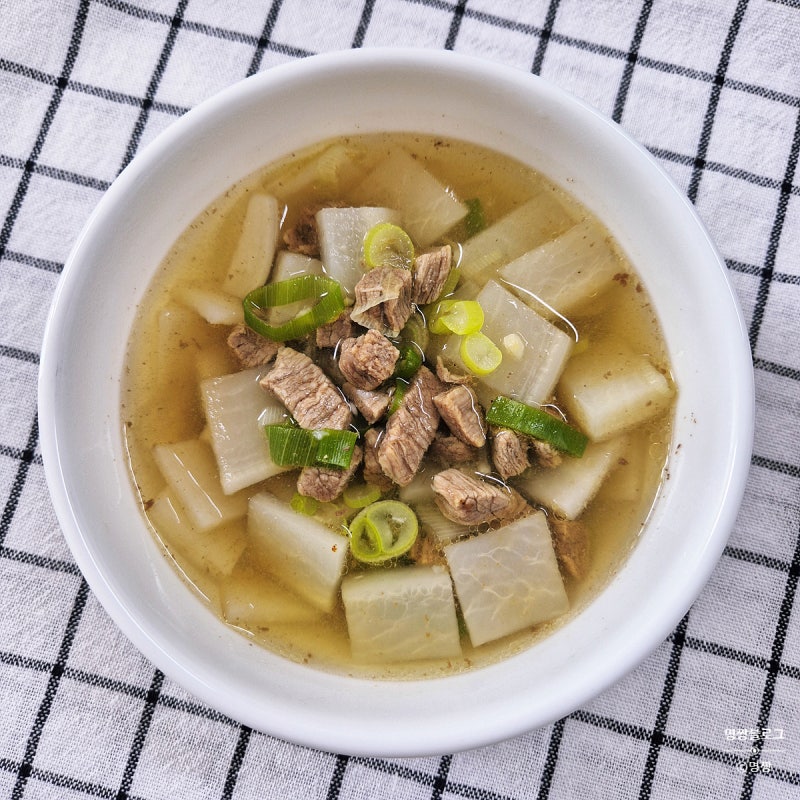 소고기 뭇국 사진