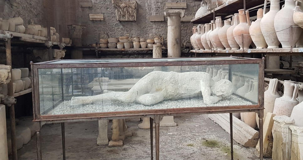 폼페이유적지 화산재화석 캐스트